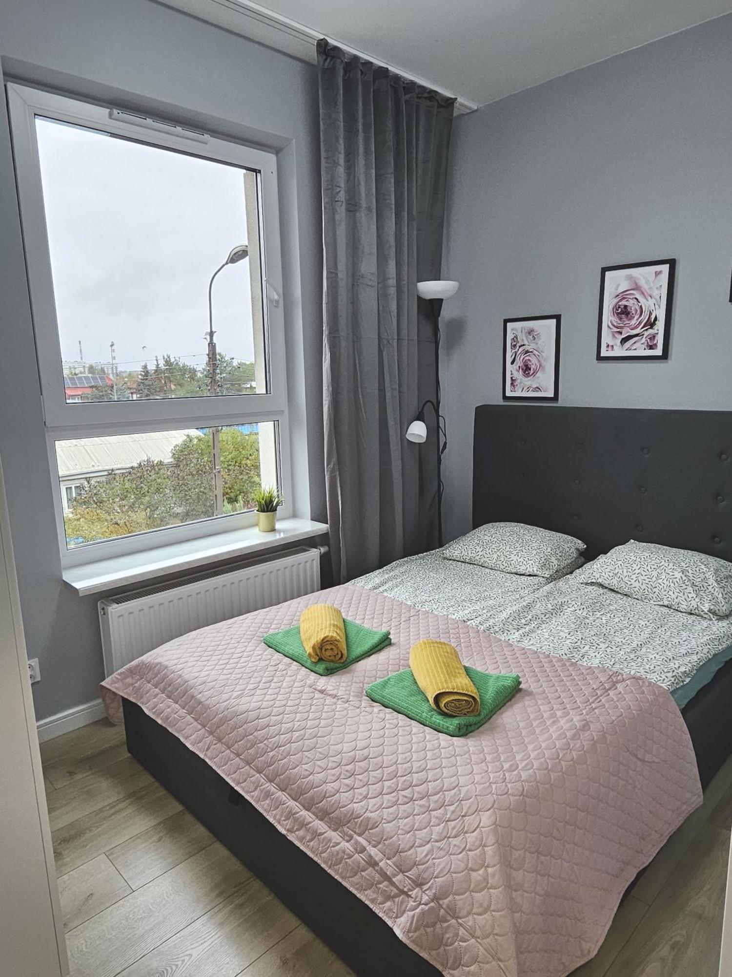 Urban Jungle - Grey Apartment Бялисток Екстериор снимка